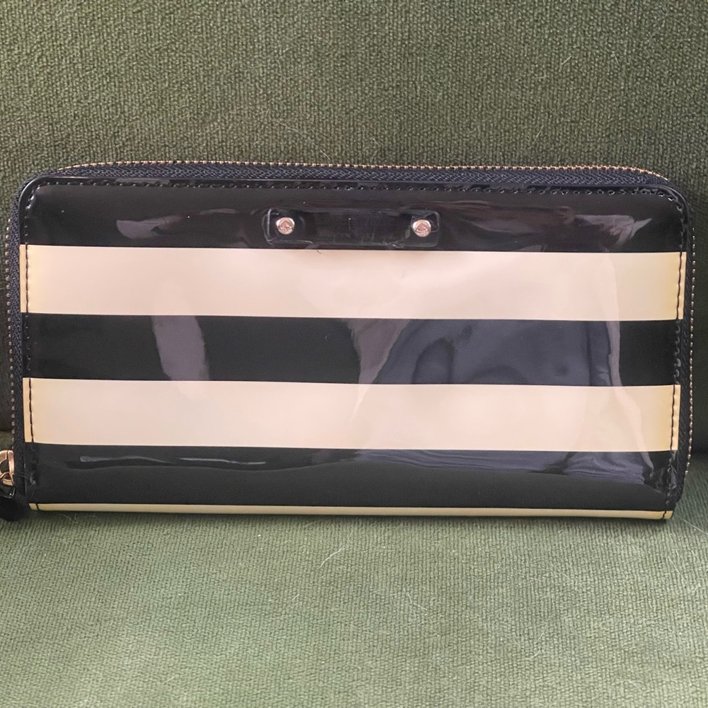 Kate Spade Wallet Neda Women's Black/Ivory Striped Patent Leather Zip-Around